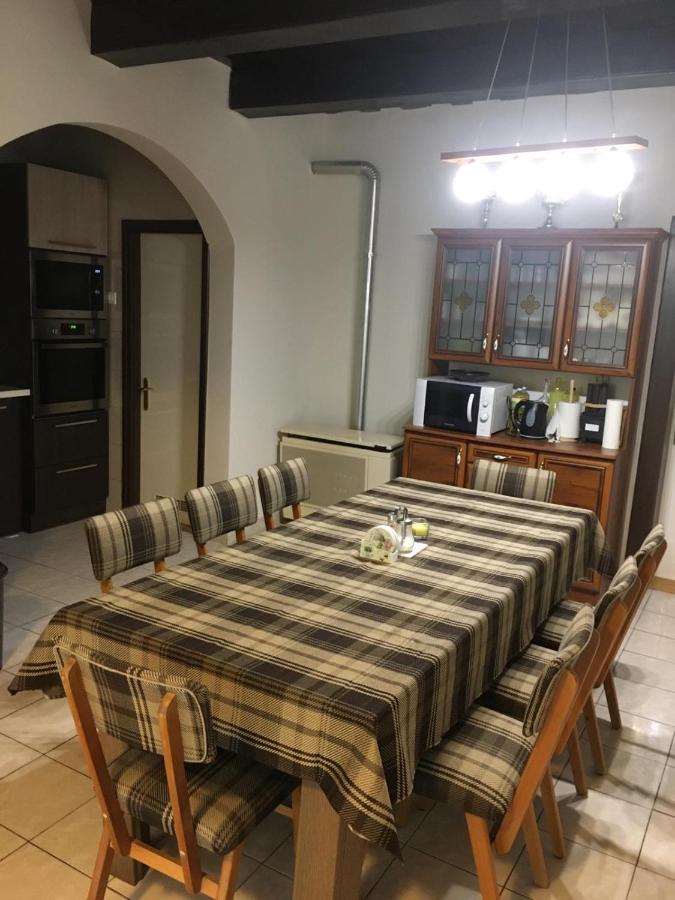 Vadaszhaz Hotel Egyhazasradoc Екстериор снимка
